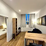 V Srdci Ruzinova Апартаменти Братислава